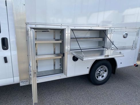 New 2025 Chevrolet Express 3500 w/ Power Convenience Package image 5