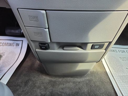 Used 2011 Honda Odyssey EX-L image 20