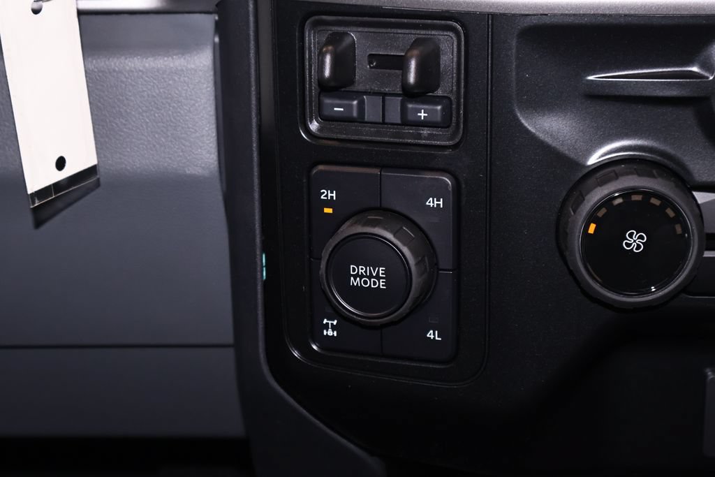 New 2026 Ford F350 XL w/ STX Appearance Package AWD/4WD image 19