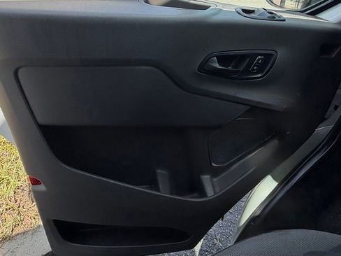 Certified 2023 Ford Transit 350 XLT RWD image 18