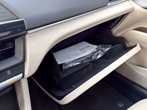 Certified 2022 Cadillac CT4 Luxury w/ Sun And Sound Package image 44