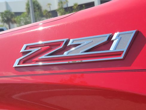 Used 2020 Chevrolet Silverado 1500 LT Trail Boss image 9