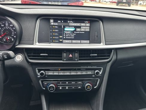 Used 2020 Kia Optima Premium image 33