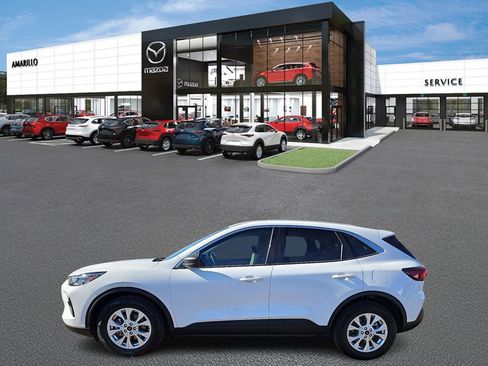 Used 2023 Ford Escape Active image 6