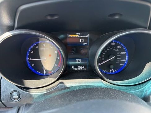 Used 2018 Subaru Outback 2.5i Limited AWD/4WD image 8