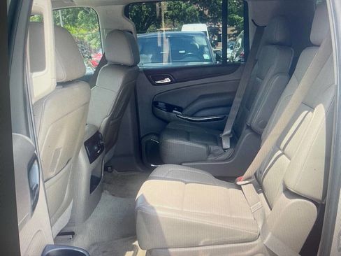 Used 2016 GMC Yukon XL SLT w/ Open Road Package RWD image 7