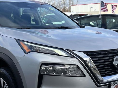 Certified 2023 Nissan Rogue SV image 8