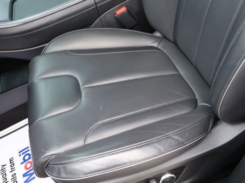 Used 2024 Hyundai Palisade Calligraphy image 24