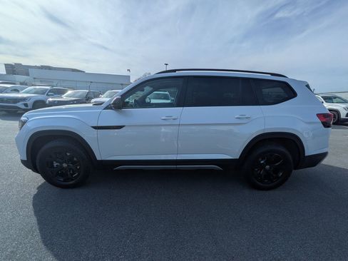 New 2026 Volkswagen Atlas Peak Edition AWD/4WD image 6