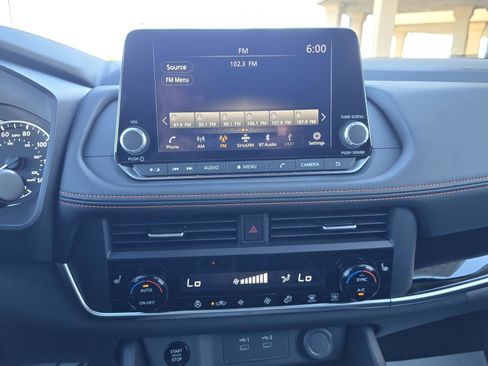 Used 2025 Nissan Rogue SV w/ Rock Creek Premium Package AWD/4WD image 16