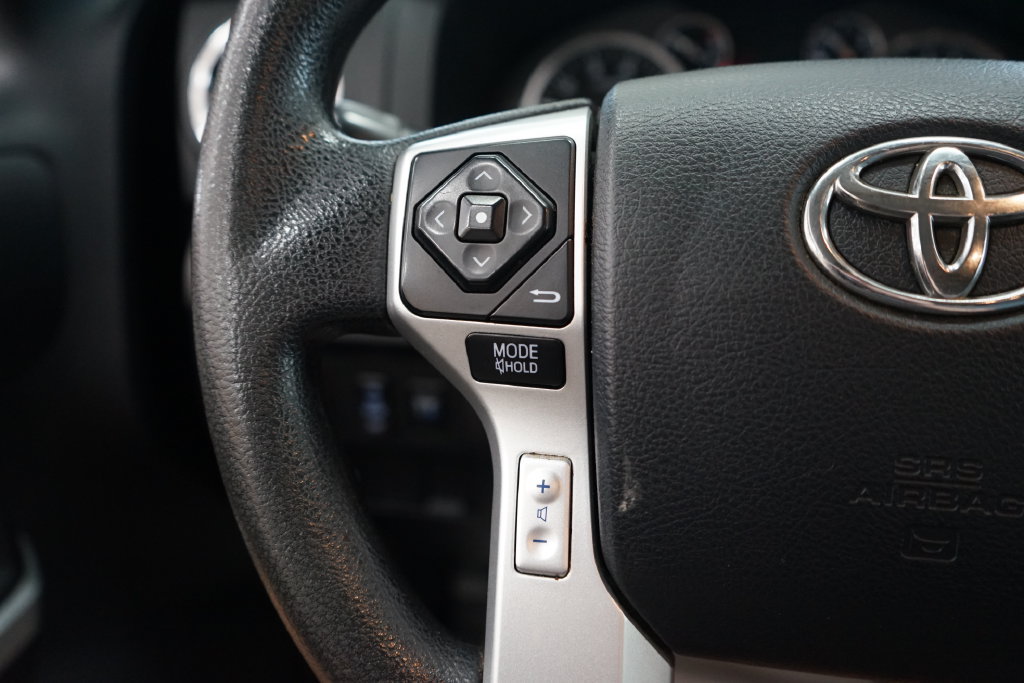 Used 2014 Toyota Tundra SR5 AWD/4WD image 27
