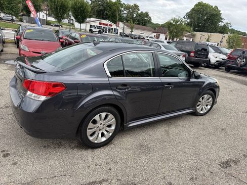 Used 2012 Subaru Legacy 3.6R Limited AWD/4WD image 5