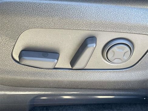 New 2026 Kia Carnival SX image 29