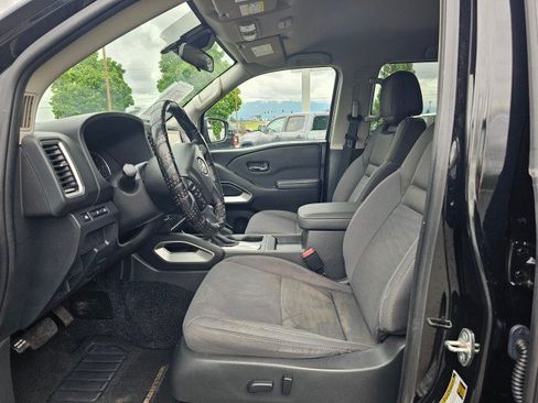 Used 2022 Nissan Frontier SV RWD image 26