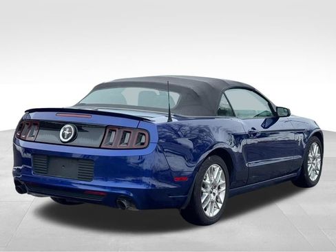 Used 2014 Ford Mustang Premium w/ Equipment Group 202A image 7