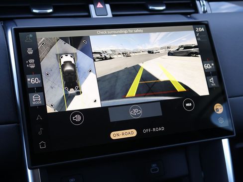 Certified 2025 Land Rover Discovery Sport S AWD/4WD image 20