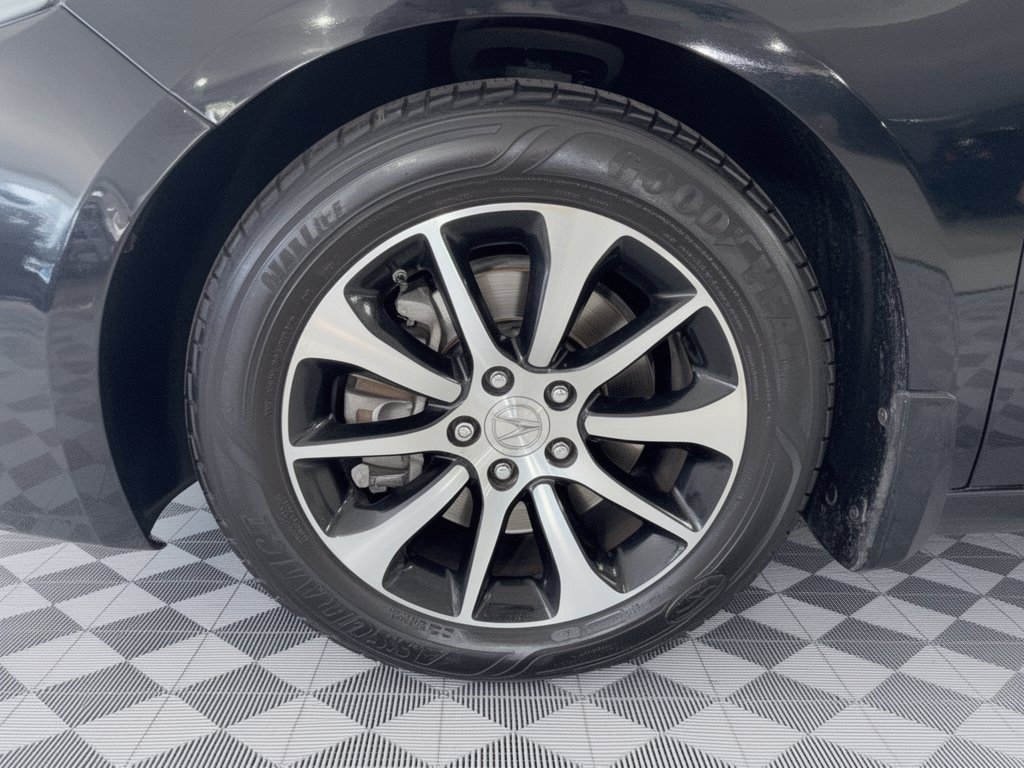 Used 2015 Acura TLX FWD image 10