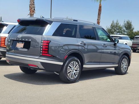 New 2026 Hyundai Palisade FWD Hybrid image 4