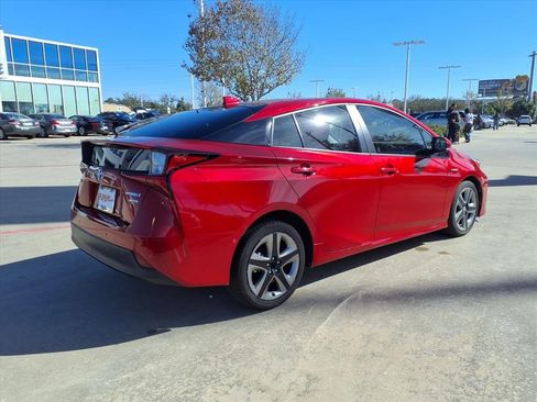 Used 2019 Toyota Prius Limited image 4