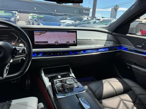 Used 2023 BMW 740i w/ Parking Assistance Package RWD image 22