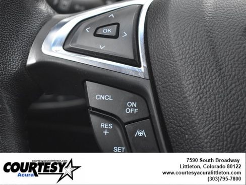Used 2021 Ford Edge SEL AWD/4WD image 10
