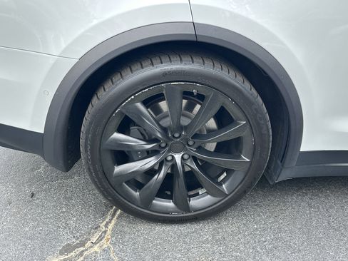 Used 2019 Tesla Model X Long Range AWD/4WD image 20