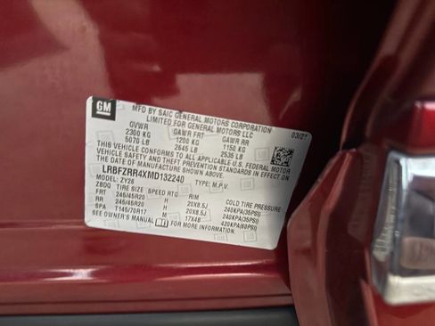 Used 2021 Buick Envision Avenir w/ Technology Package II image 40