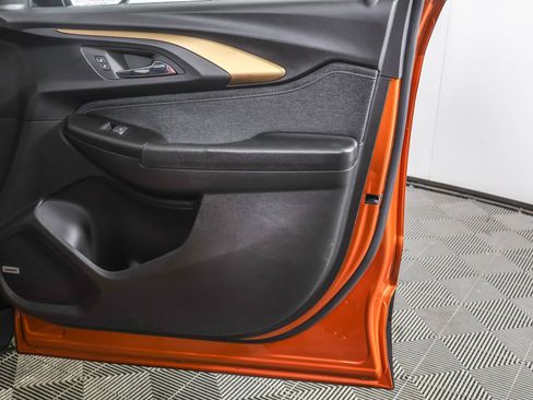 Used 2023 Chevrolet TrailBlazer ACTIV w/ Sun and Liftgate Package image 51