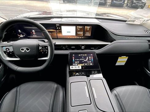New 2026 INFINITI QX80 Luxe AWD/4WD image 7