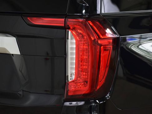 Used 2024 GMC Yukon Denali image 21