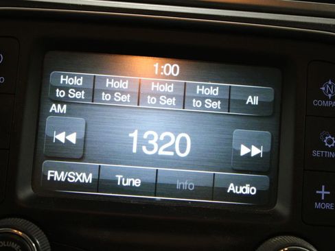 Used 2017 RAM 1500 Classic SLT AWD/4WD image 30