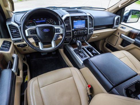 Used 2017 Ford F150 Lariat RWD image 25