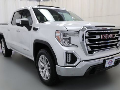 Used 2020 GMC Sierra 1500 SLT w/ SLT Premium Plus Package AWD/4WD image 19