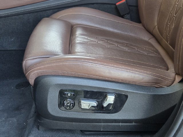 Used 2019 BMW X5 xDrive50i w/ Executive Package AWD/4WD image 19