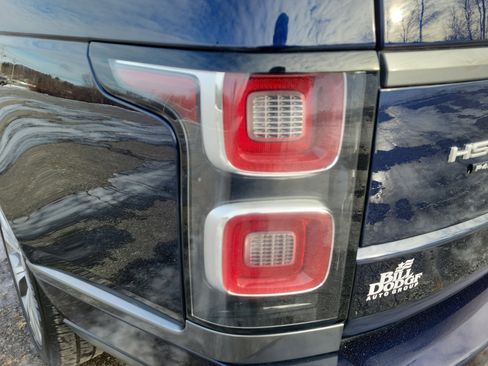 Used 2020 Land Rover Range Rover HSE image 15