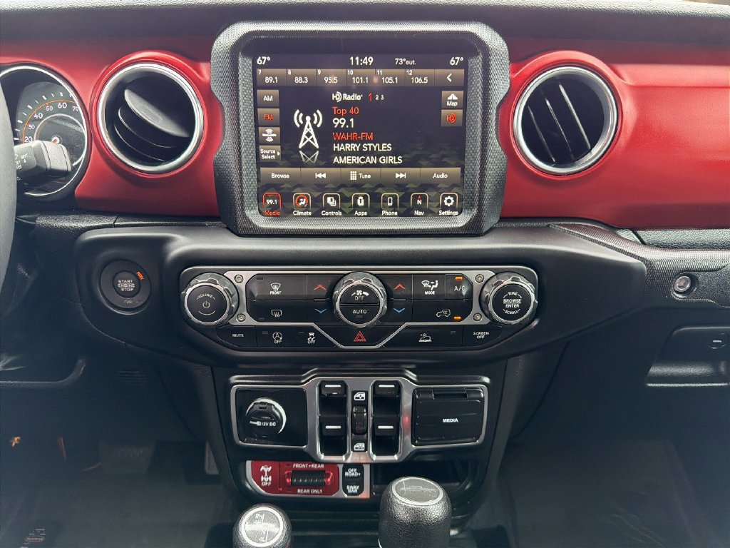 Used 2023 Jeep Gladiator Rubicon w/ Trailer Tow Package AWD/4WD image 17