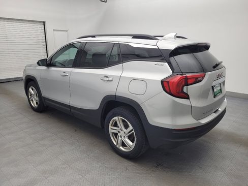 Used 2018 GMC Terrain SLE w/ Driver Convenience Package image 3