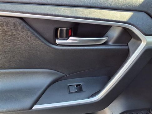 Used 2024 Toyota RAV4 XLE image 74