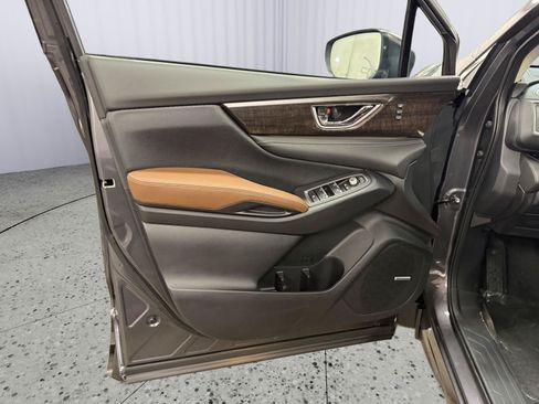 Used 2026 Subaru Ascent Touring AWD/4WD image 24