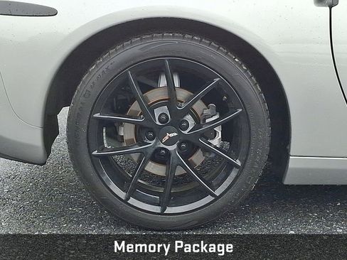 Used 2005 Chevrolet Corvette Coupe w/ Preferred Equipment Group image 10