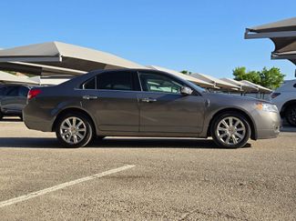 Used 2010 Lincoln MKZ video 2