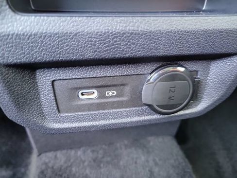 Certified 2024 Volkswagen Tiguan SE AWD/4WD image 13