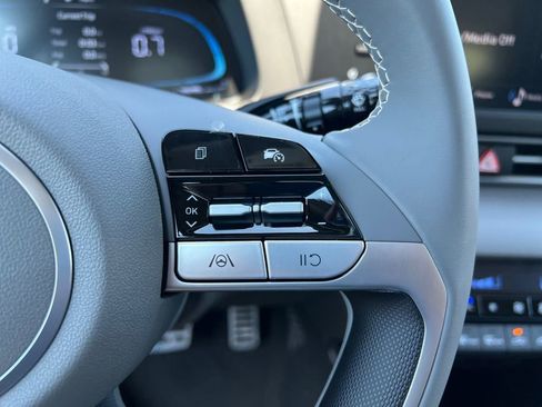 New 2025 Hyundai Elantra Sport image 10