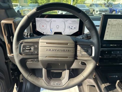 New 2025 GMC Hummer EV 3X w/ Extreme Off-Road Package image 13