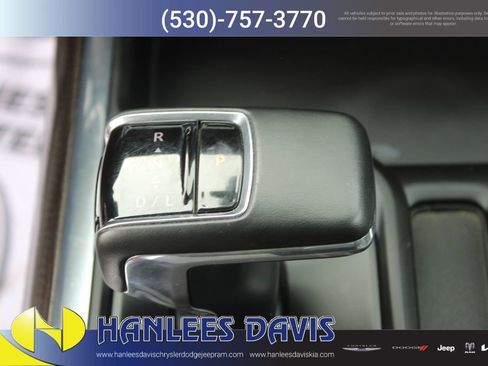 Used 2024 Chevrolet Silverado 1500 LT Trail Boss w/ Protection Package AWD/4WD image 18