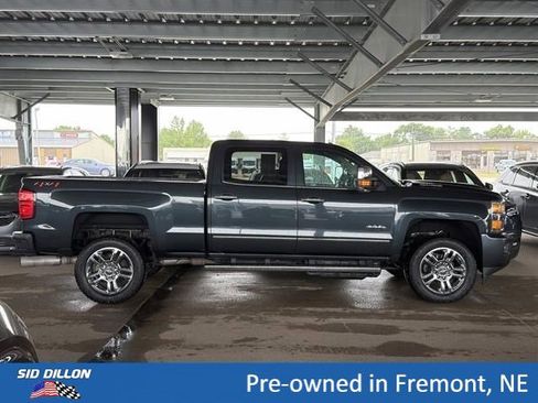 Certified 2019 Chevrolet Silverado 2500 High Country AWD/4WD image 3