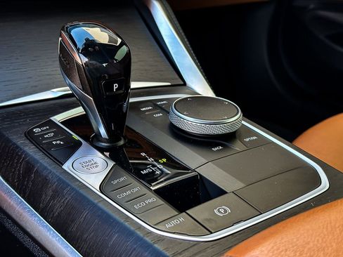 Used 2021 BMW 440i xDrive M440i xDrive w/ Executive Package image 17