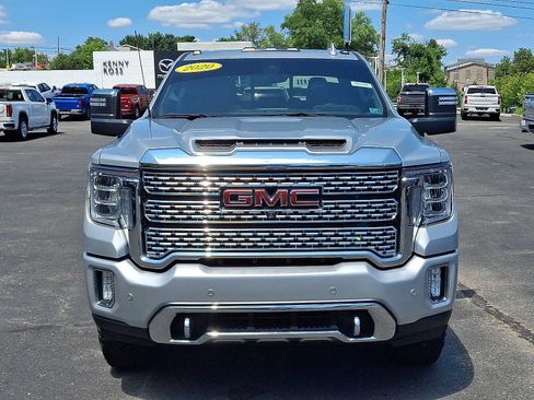 Used 2020 GMC Sierra 2500 Denali w/ Denali Ultimate Package AWD/4WD image 2
