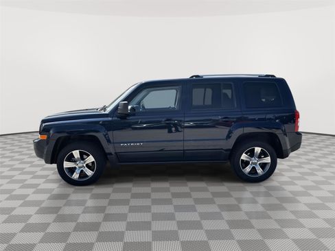 Used 2017 Jeep Patriot High Altitude AWD/4WD image 3
