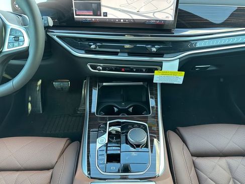 New 2026 BMW X5 xDrive40i w/ M Sport Package image 11